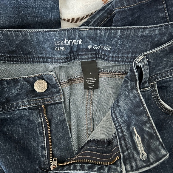 Universal Thread Jeans - Picture 4 of 4